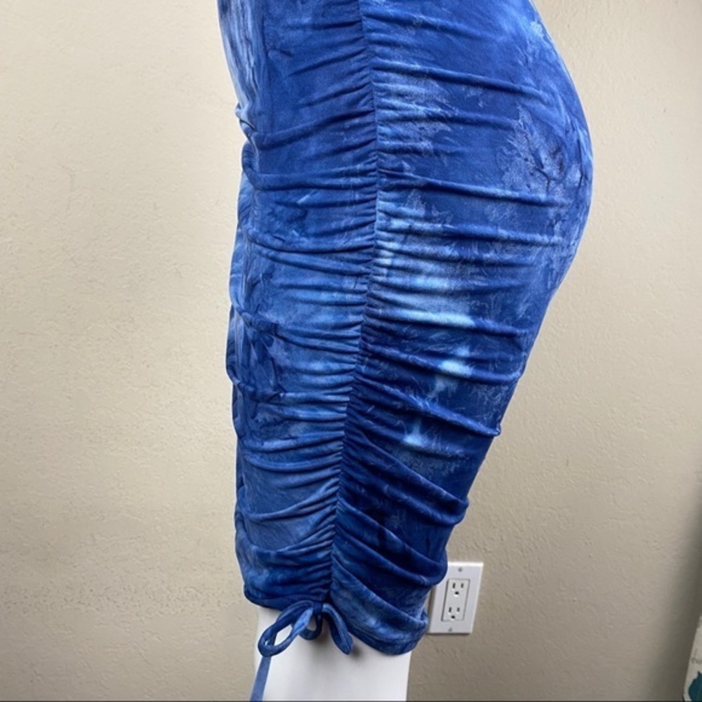 Runched Drawstring Knot Tie Dye - Picture 13 of 14